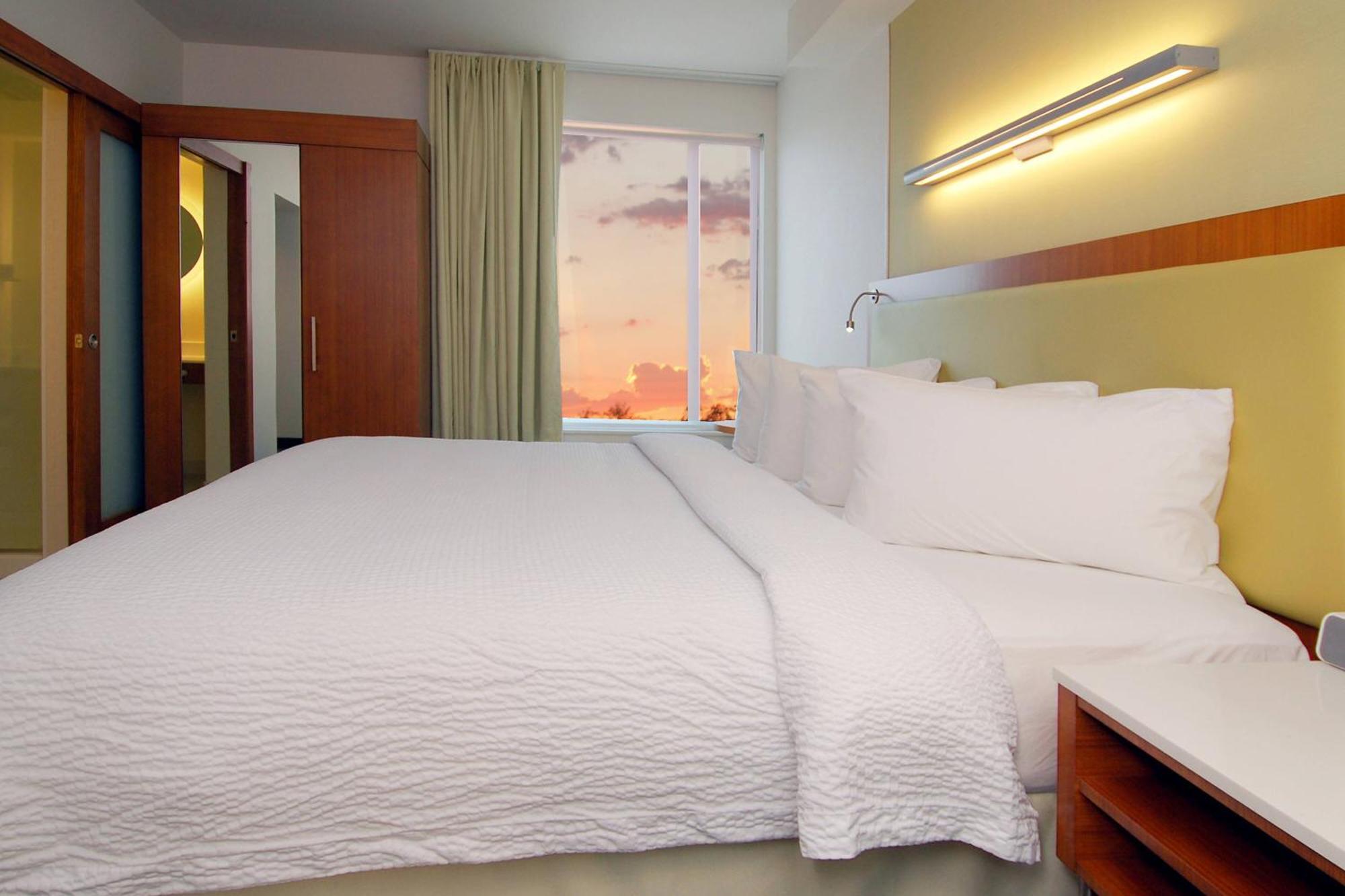 Springhill Suites By Marriott Las Vegas North Speedway Ngoại thất bức ảnh