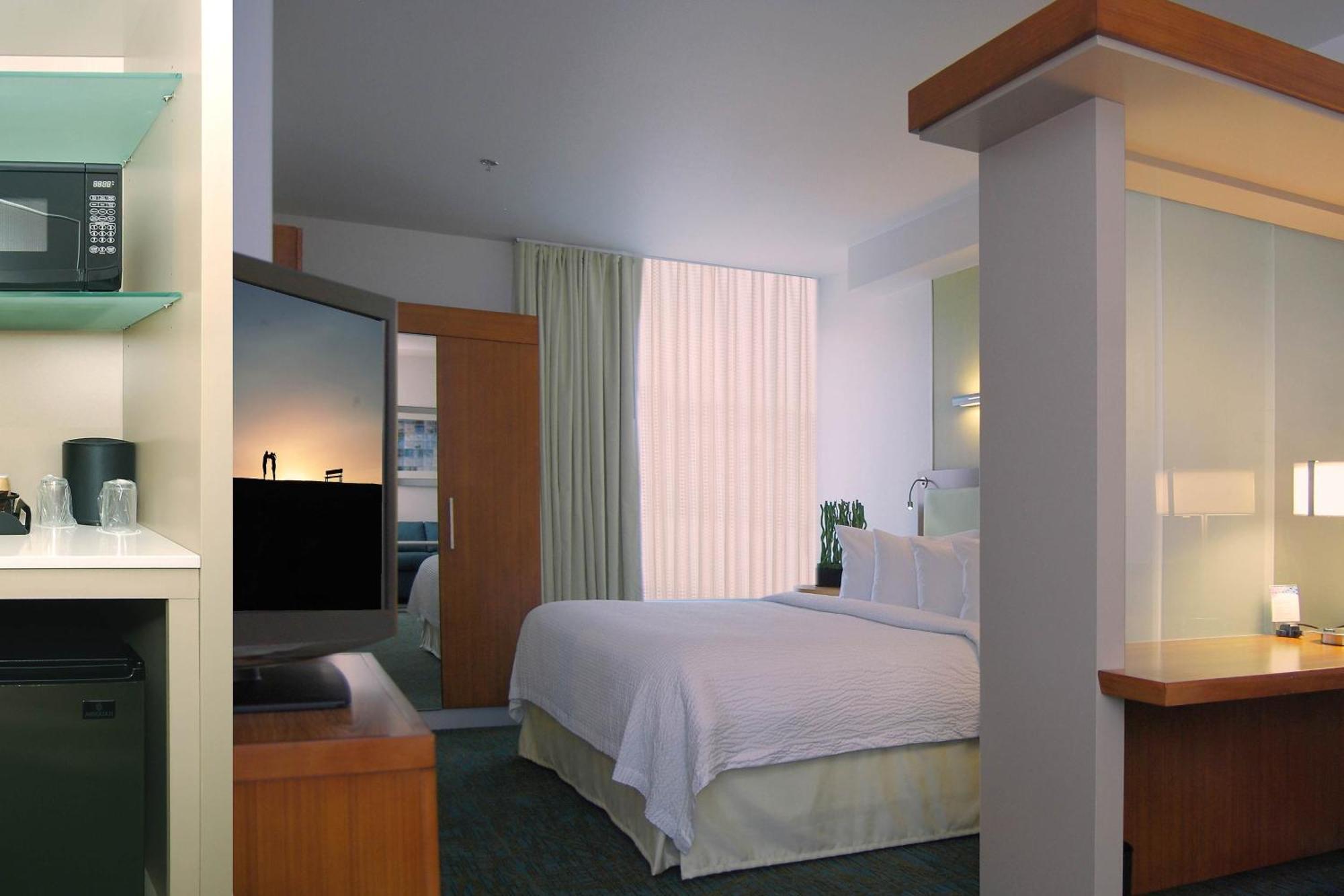 Springhill Suites By Marriott Las Vegas North Speedway Ngoại thất bức ảnh