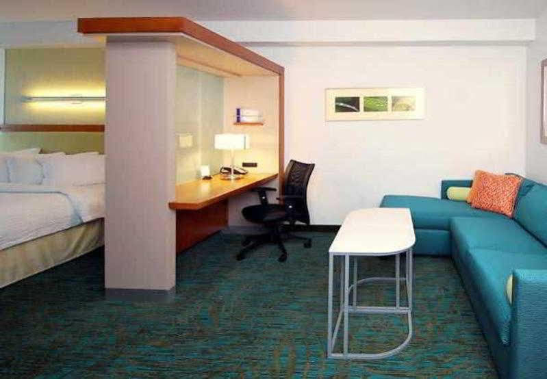 Springhill Suites By Marriott Las Vegas North Speedway Ngoại thất bức ảnh